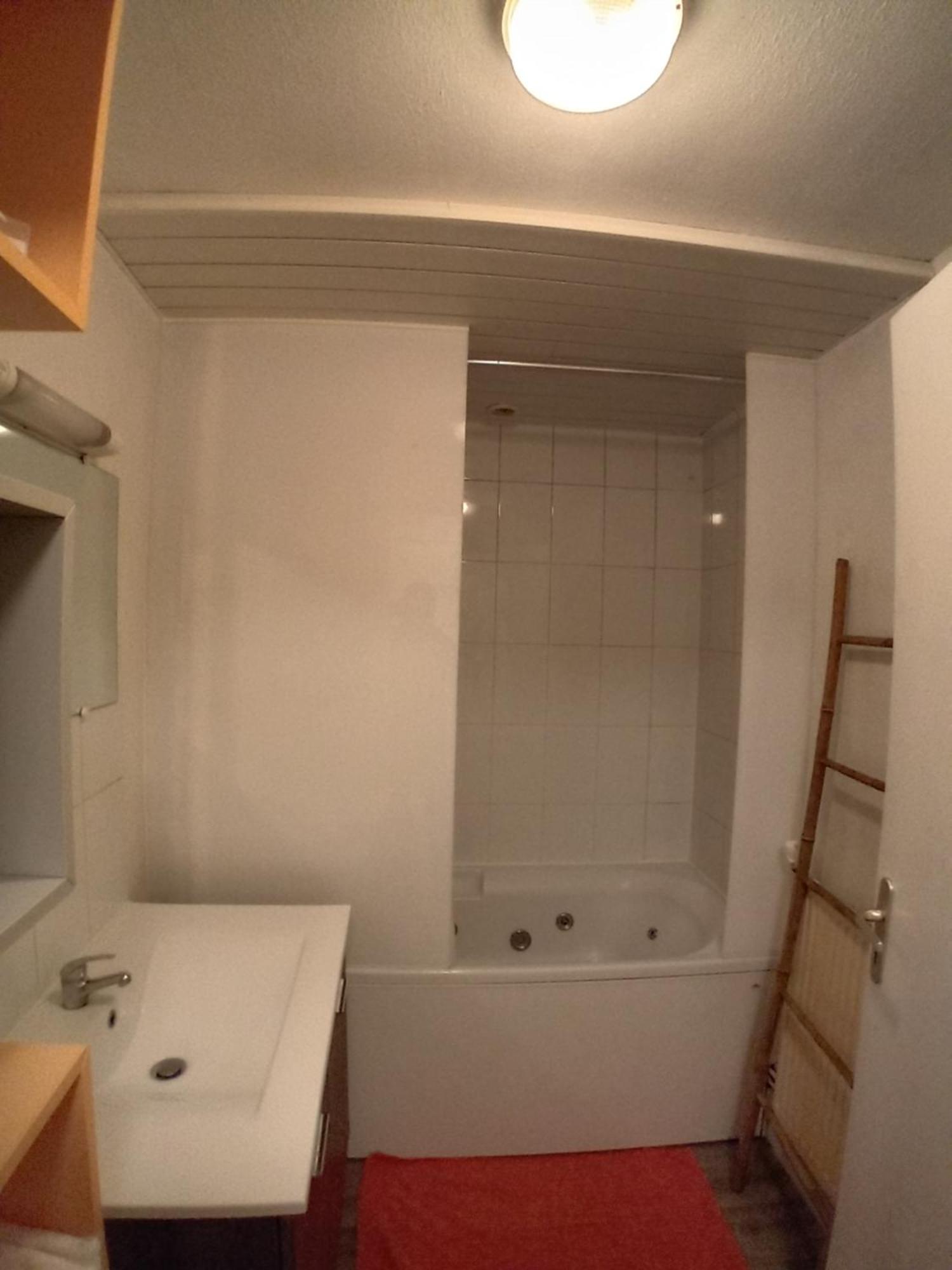Appart Chartreux Baignoire Massante ,A 3 Minutes Du Centre En Bus! 2 Etoiles Atout France Voiron Exteriör bild